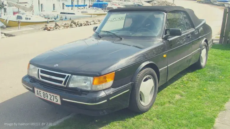 A black Saab 900 Turbo Convertible