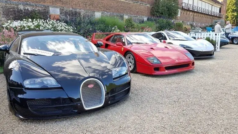 Bugatti Veyron & Ferrari F40
