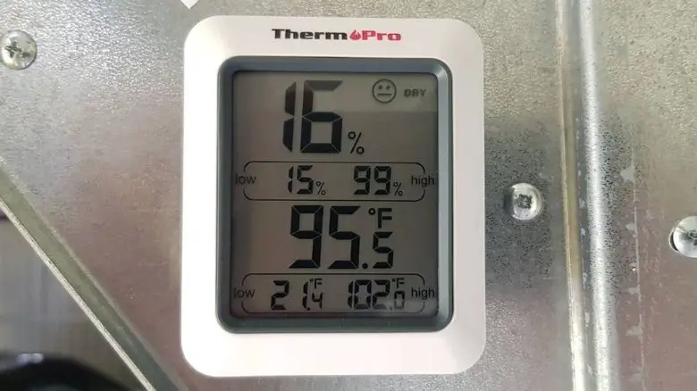 Garage thermometer