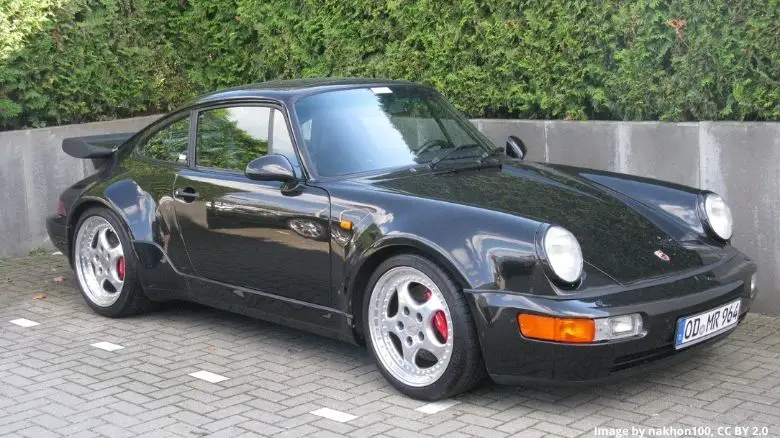 Porsche 964