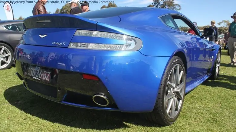 Aston Martin Vantage S