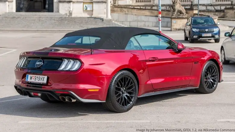 Ford Mustang Convertible