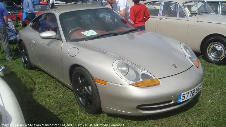 Porsche 996 fried egg headlights