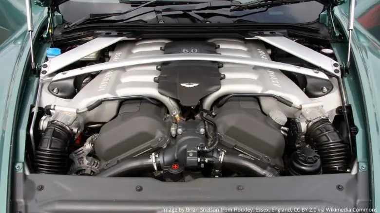 Aston Martin DB9 Engine