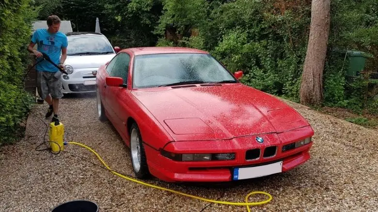 Washing and waxing a BMW 840