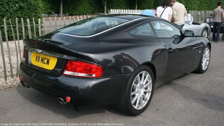 Aston Martin Vanquish S