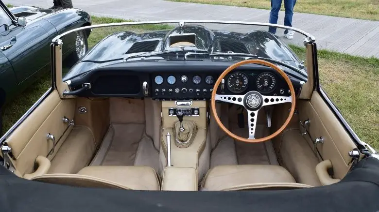 Jaguar E-Type interior