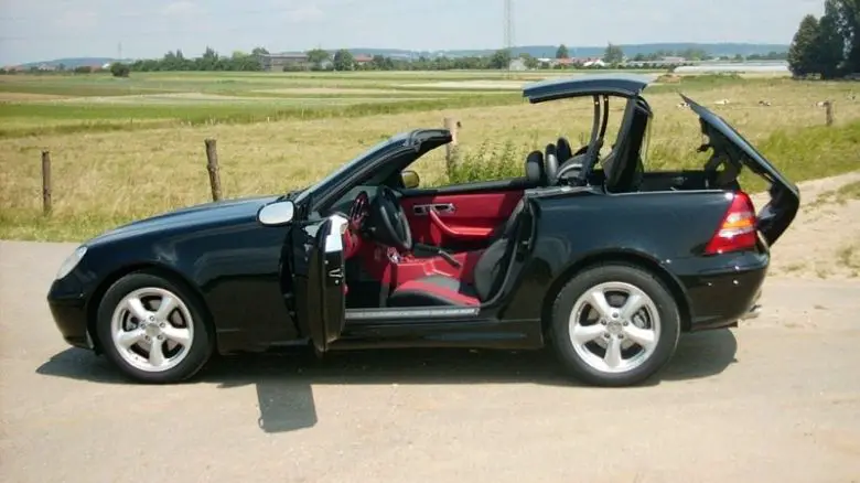 Mercedes SLK roof