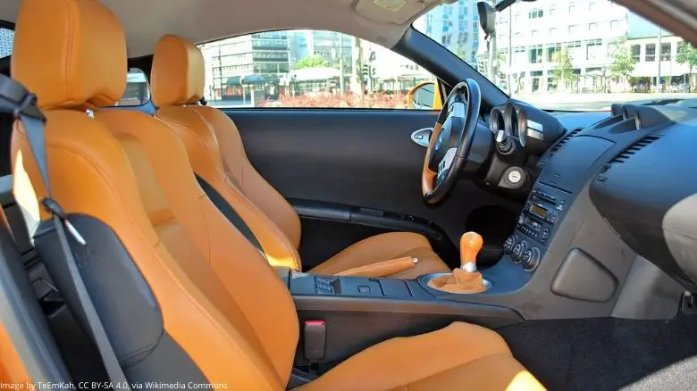 Nissan 350Z interior in sunset orange