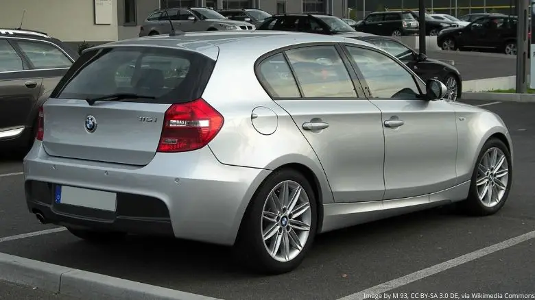 A silver BMW 116i