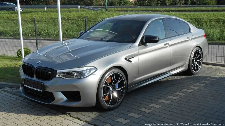 BMW G30 M5