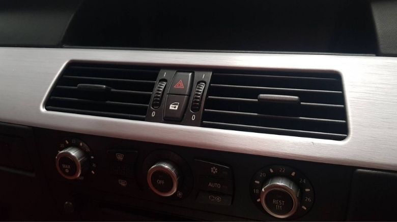 BMW air vents