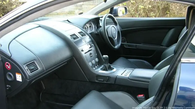 Aston Martin Vantage interior