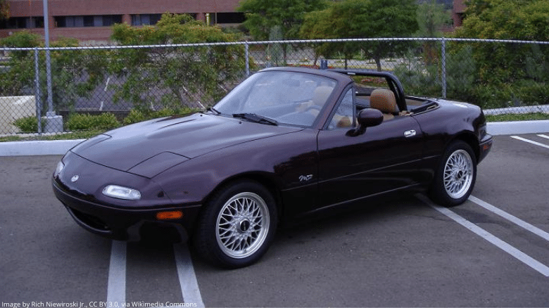 Mazda Miata (Eunos Roadster)
