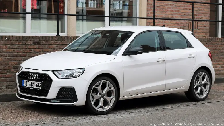 A white Audi A1