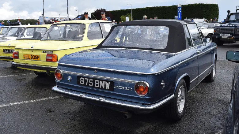 BMW 2002