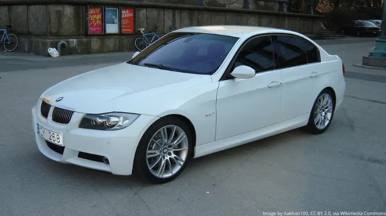 BMW 335i (E90)