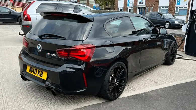 BMW M140i