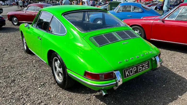 Porsche 911